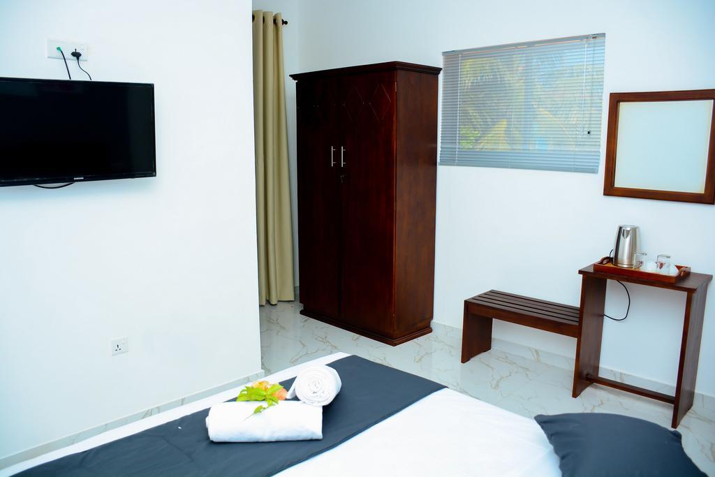 Mama Beach Villa Negombo Exterior photo